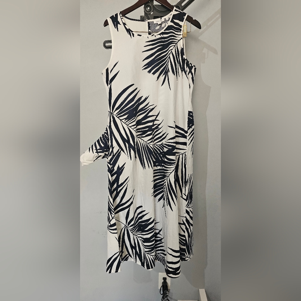Tropical Leaf Print Swim Cover-Up